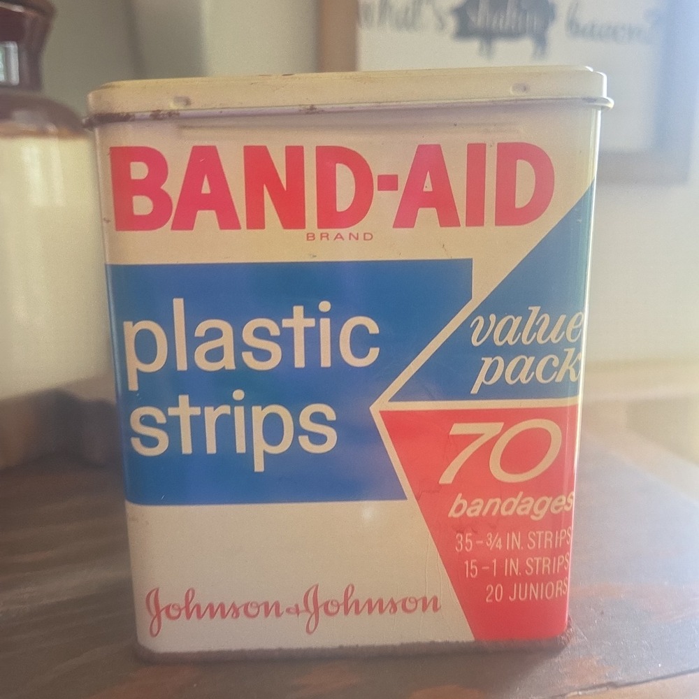 Band-Aid Brand Plastic Stripes Johnson & Johnson Metal Tin With Bandages